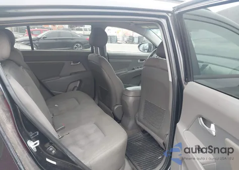 2013 Kia Sportage Lx z USA, uszkodzony, nr VIN KNDPB3A25D7488255